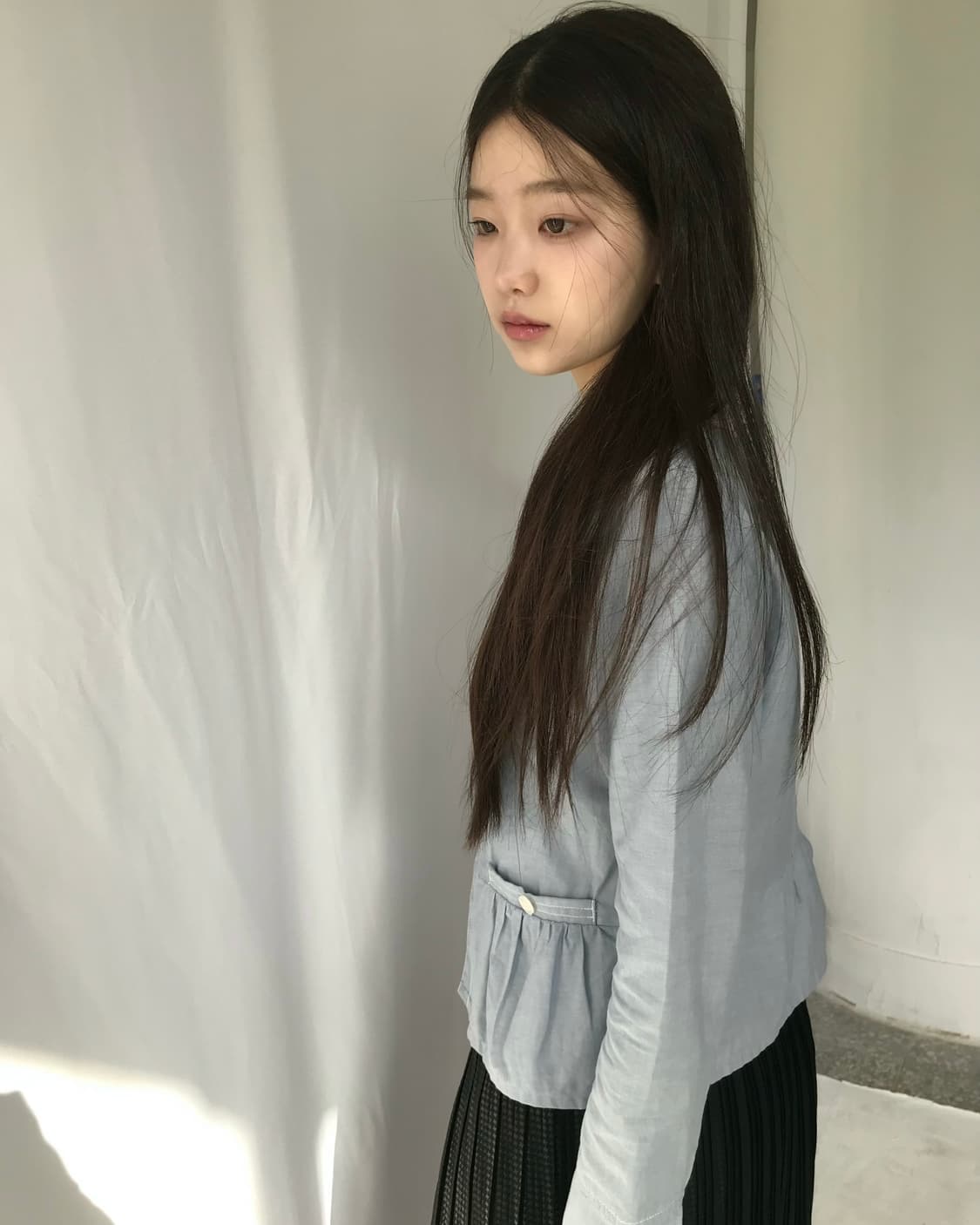 버튼 포켓 연청 블라우스  상품이미지5