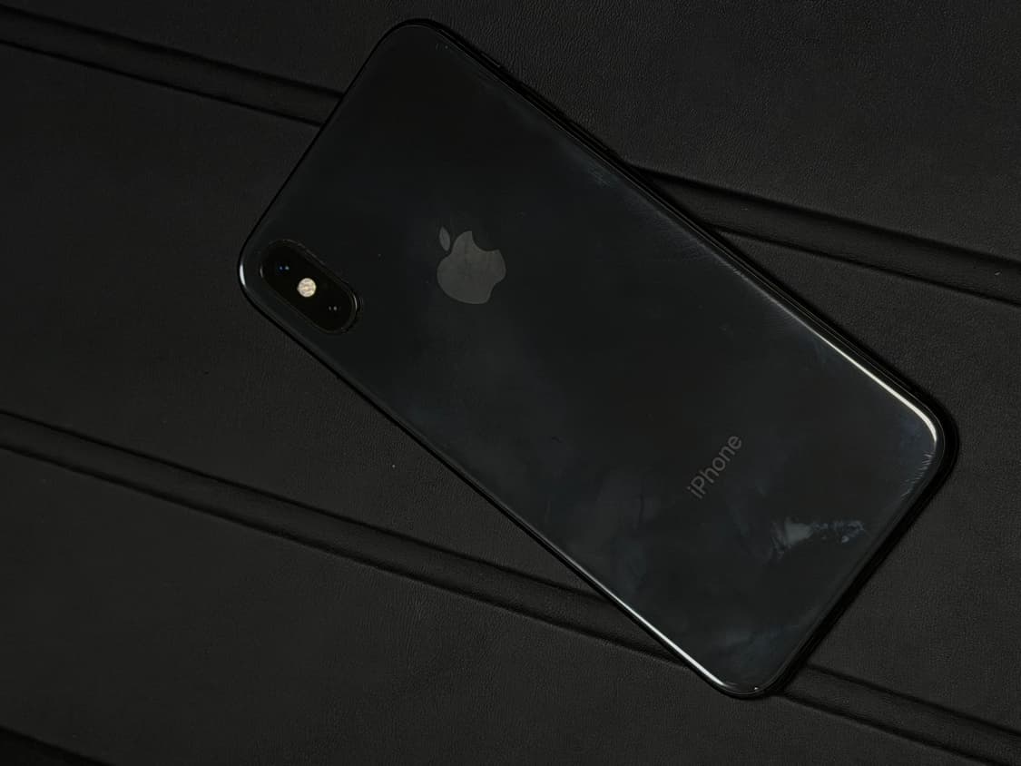 아이폰 xs 블랙  상품이미지2