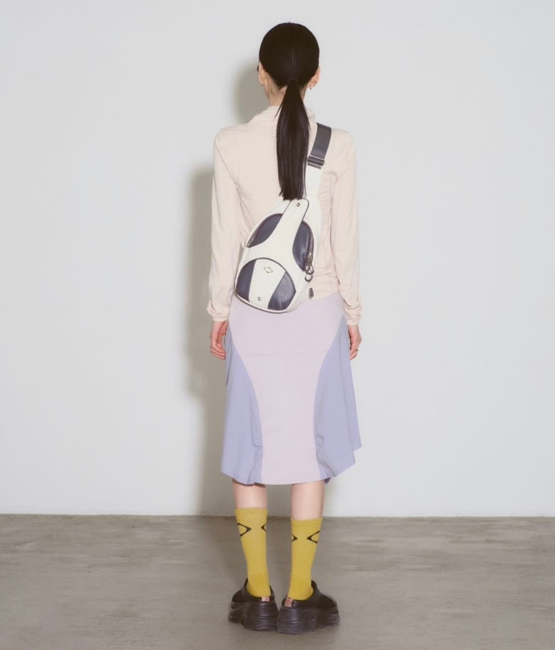 미스치프 폴더블 슬링백 상품이미지2