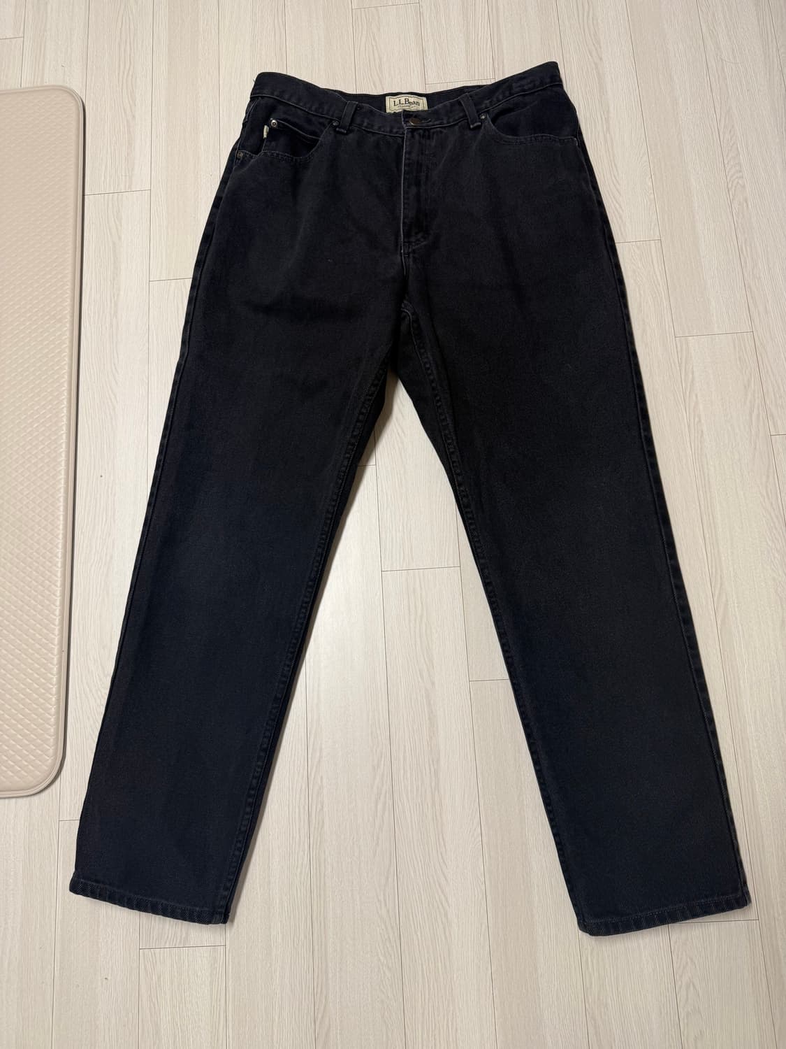 L.L.Bean 남성 클래식 핏 블랙 데님 상품이미지1