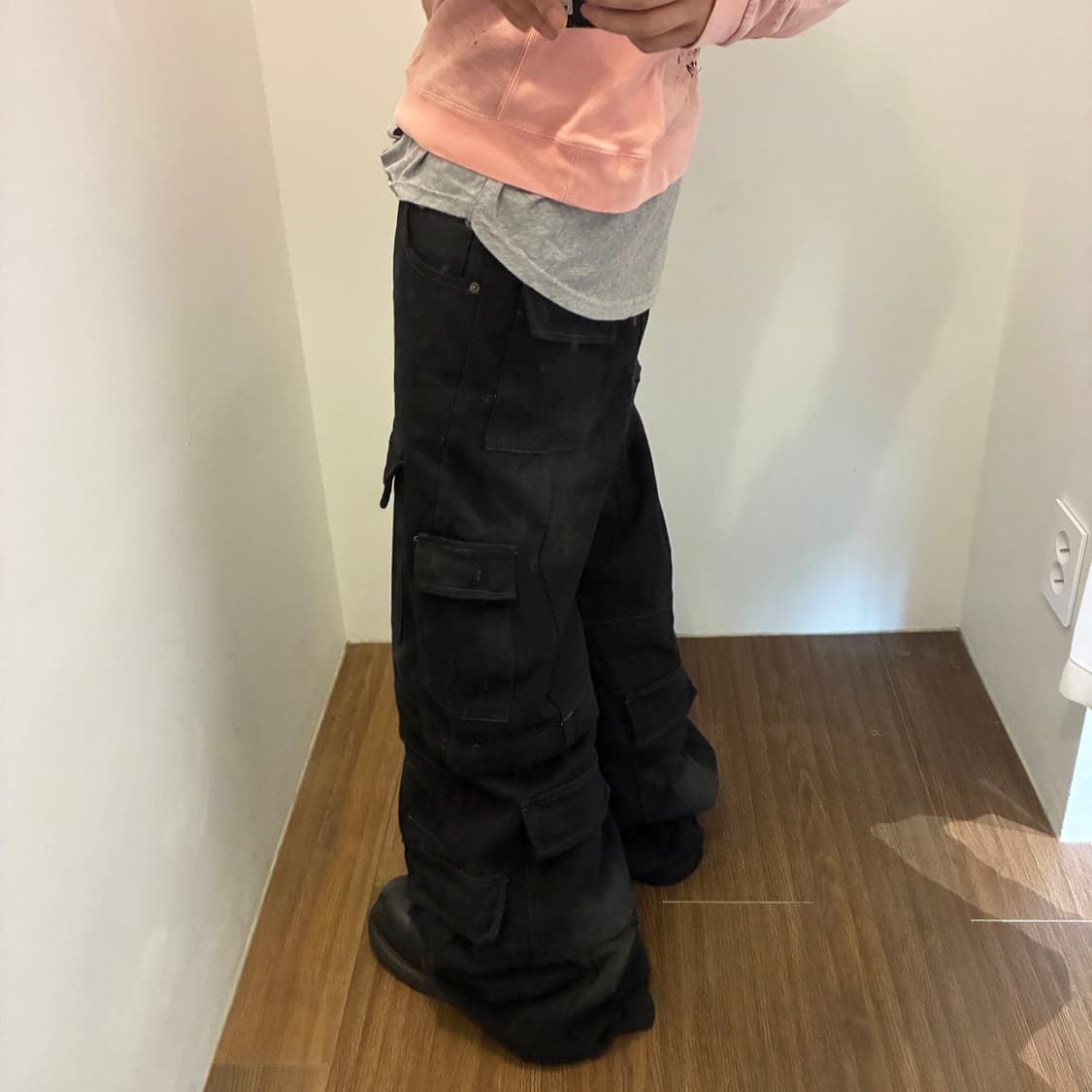 FadedWash Multi-Pocket FlaredCargo Pants 상품이미지2