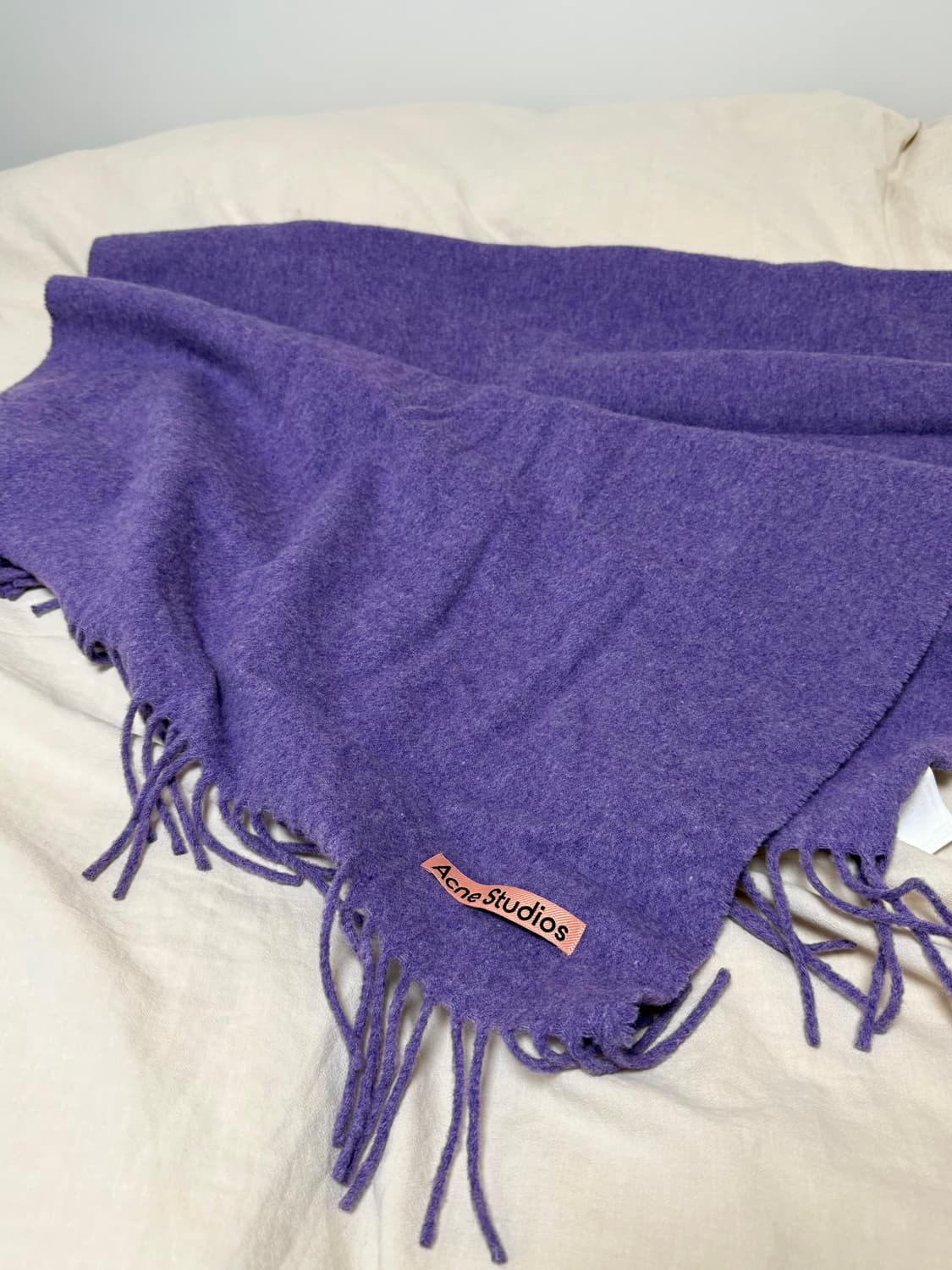 아크네 울 와이드 머플러 퍼플 상품이미지3