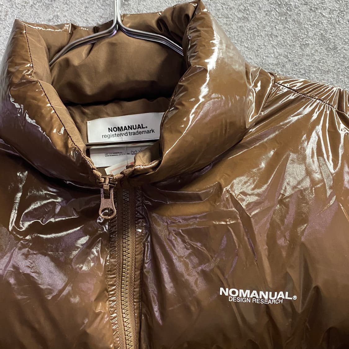 노매뉴얼 스카디 유광 덕다운 투웨이 패딩 B4063 상품이미지3