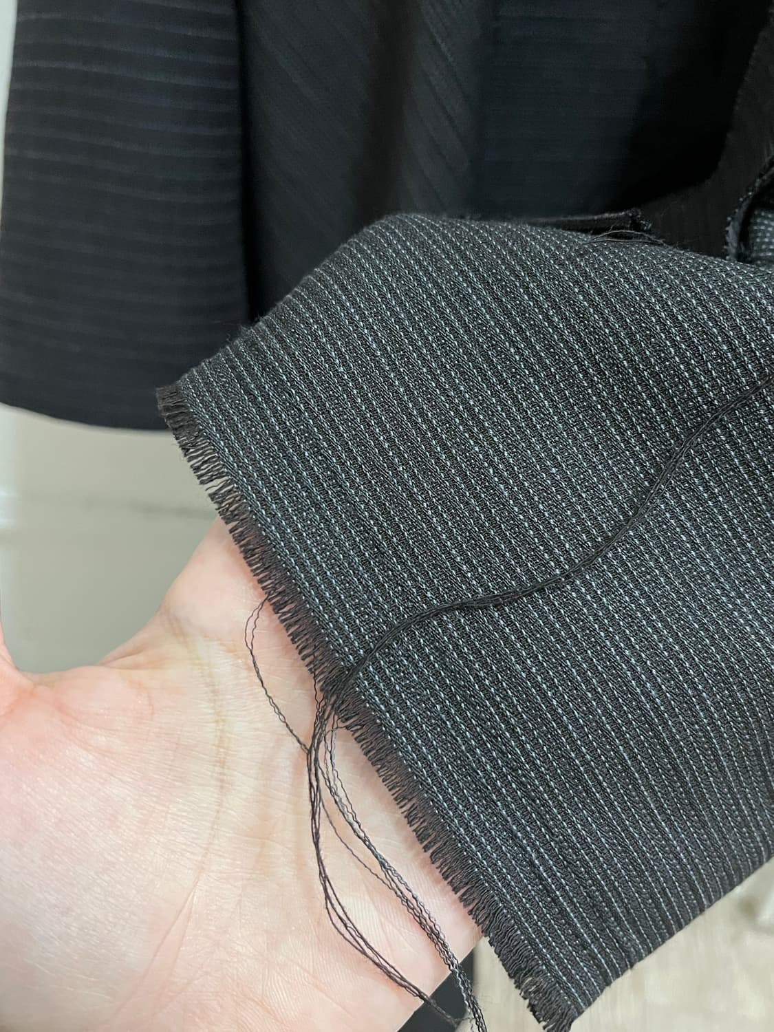 FRINGE STRIPED BUTTON SKIRT (BLACK) 상품이미지3