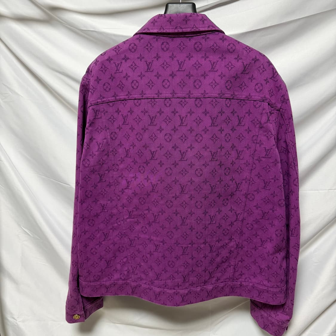 [S+급/정품] 루이비통 모노그램 데님 자켓 팬츠 셋업 퍼플 상품이미지4