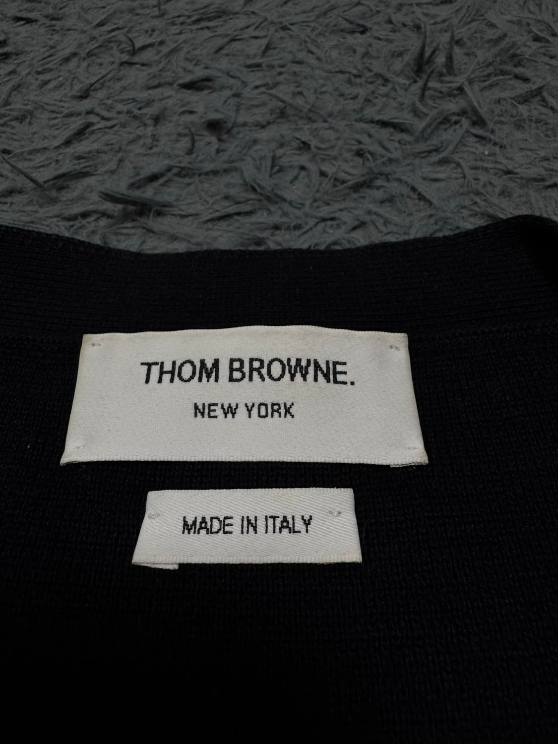 톰브라운 밀라노스티치 금장 가디건 4사이즈 상품이미지4