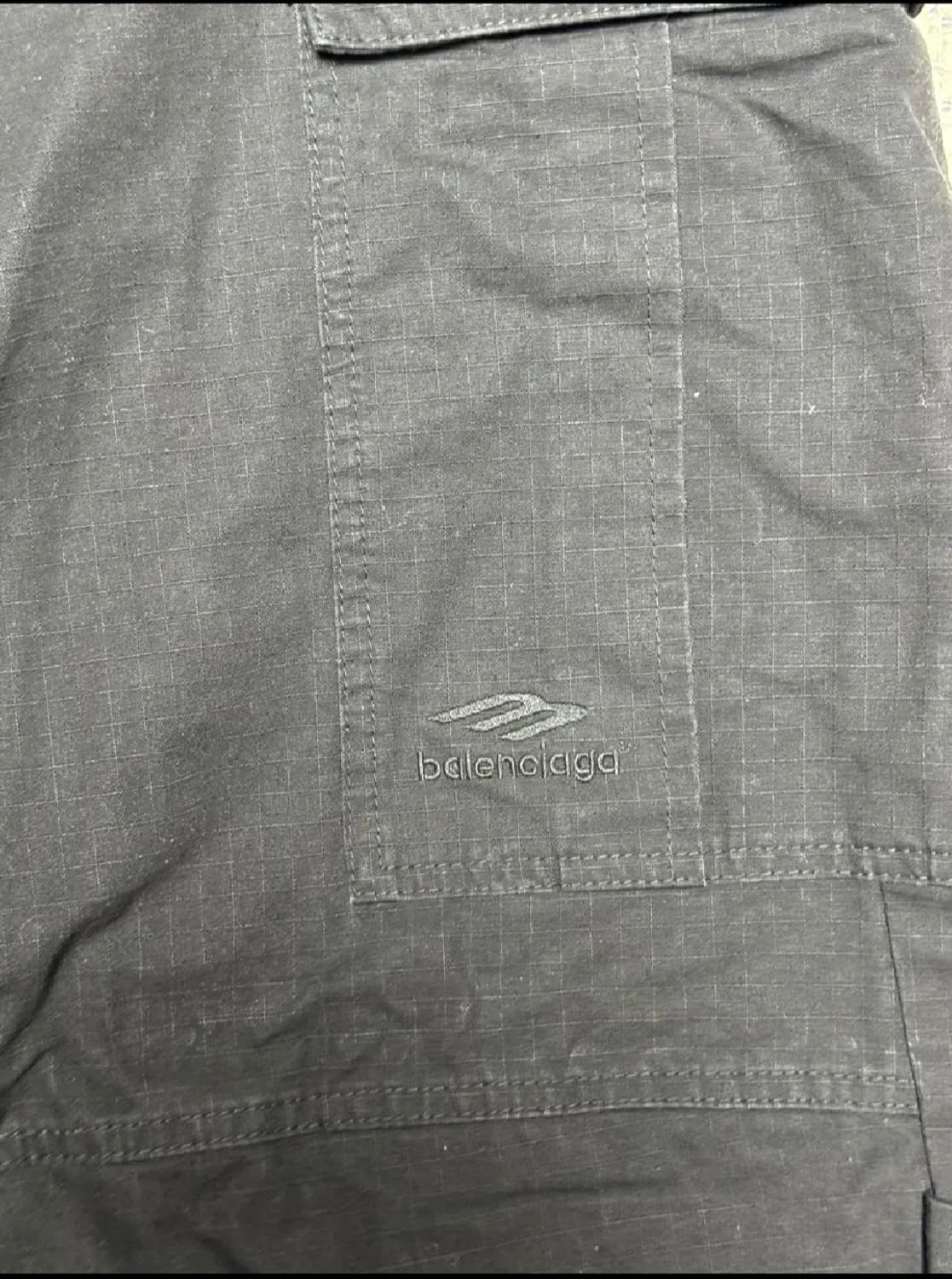 발렌시아가 드로스트링 카고 팬츠 50사이즈 팝니다 상품이미지6