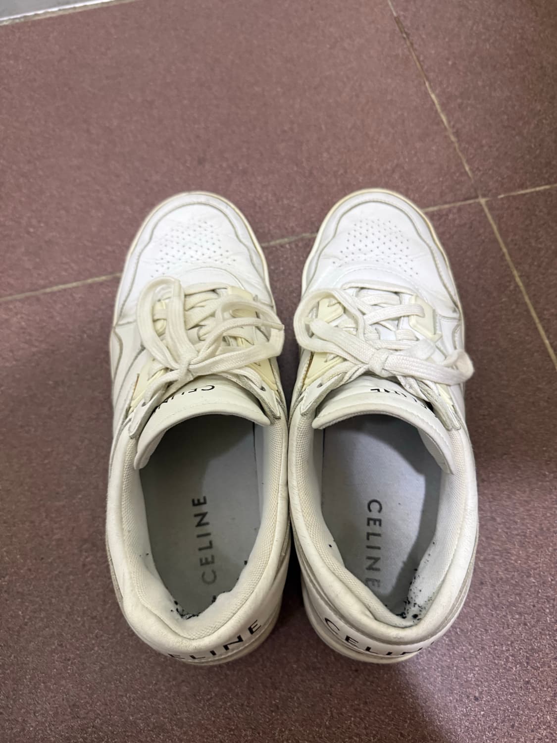 셀린느 스니커즈 270사이즈 상품이미지2