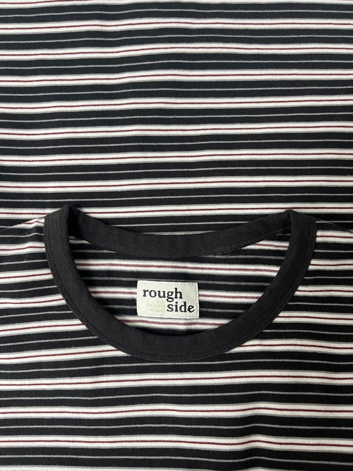 러프사이드 / 멀티 스트라이프 롱슬리브 차콜 / 3 상품이미지3