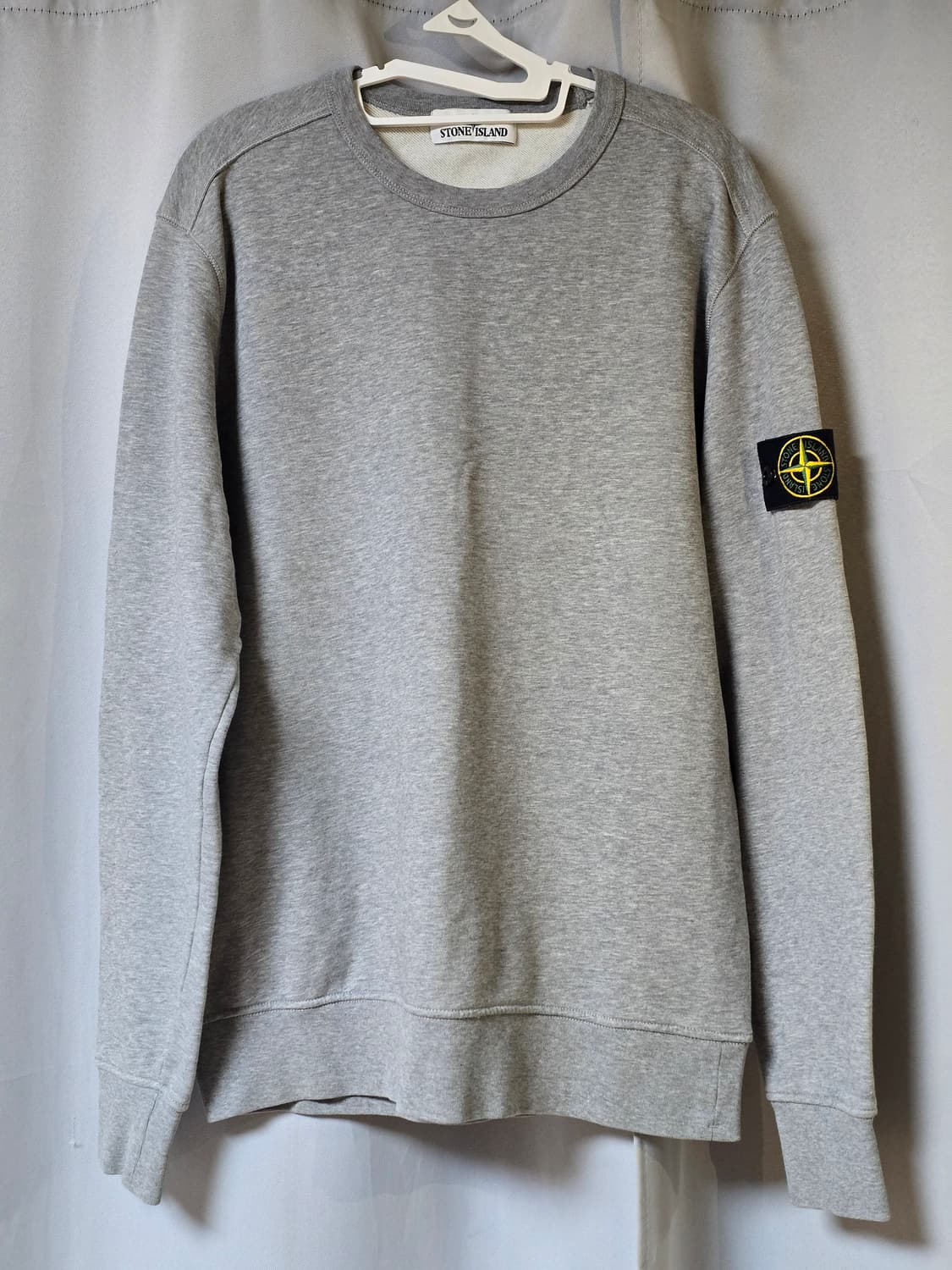 스톤아일랜드 맨투맨 상품이미지1