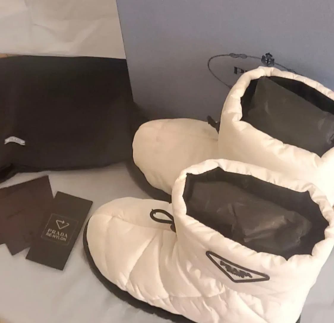 [새상품,정가170만원대] 프라다 나일론 퀄티드 패딩 부츠 상품이미지7