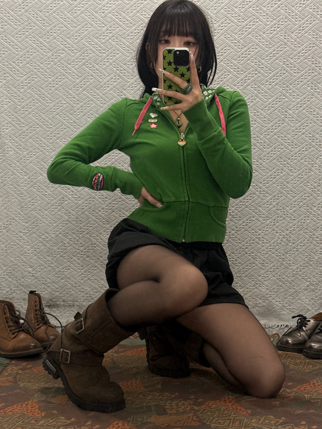 뉴발란스 스트릿 키치 Y2K 딱붙핏 세미크롭 후드집업 K0163 상품이미지1