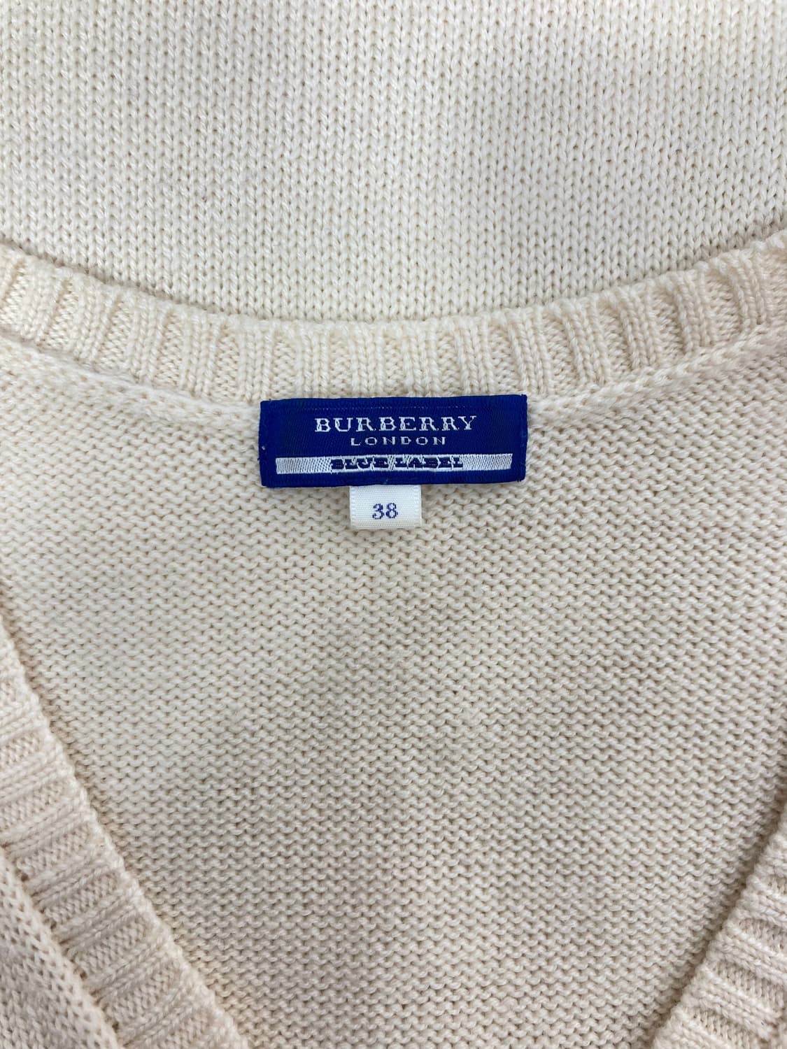버버리 블루라벨 니트 상품이미지9