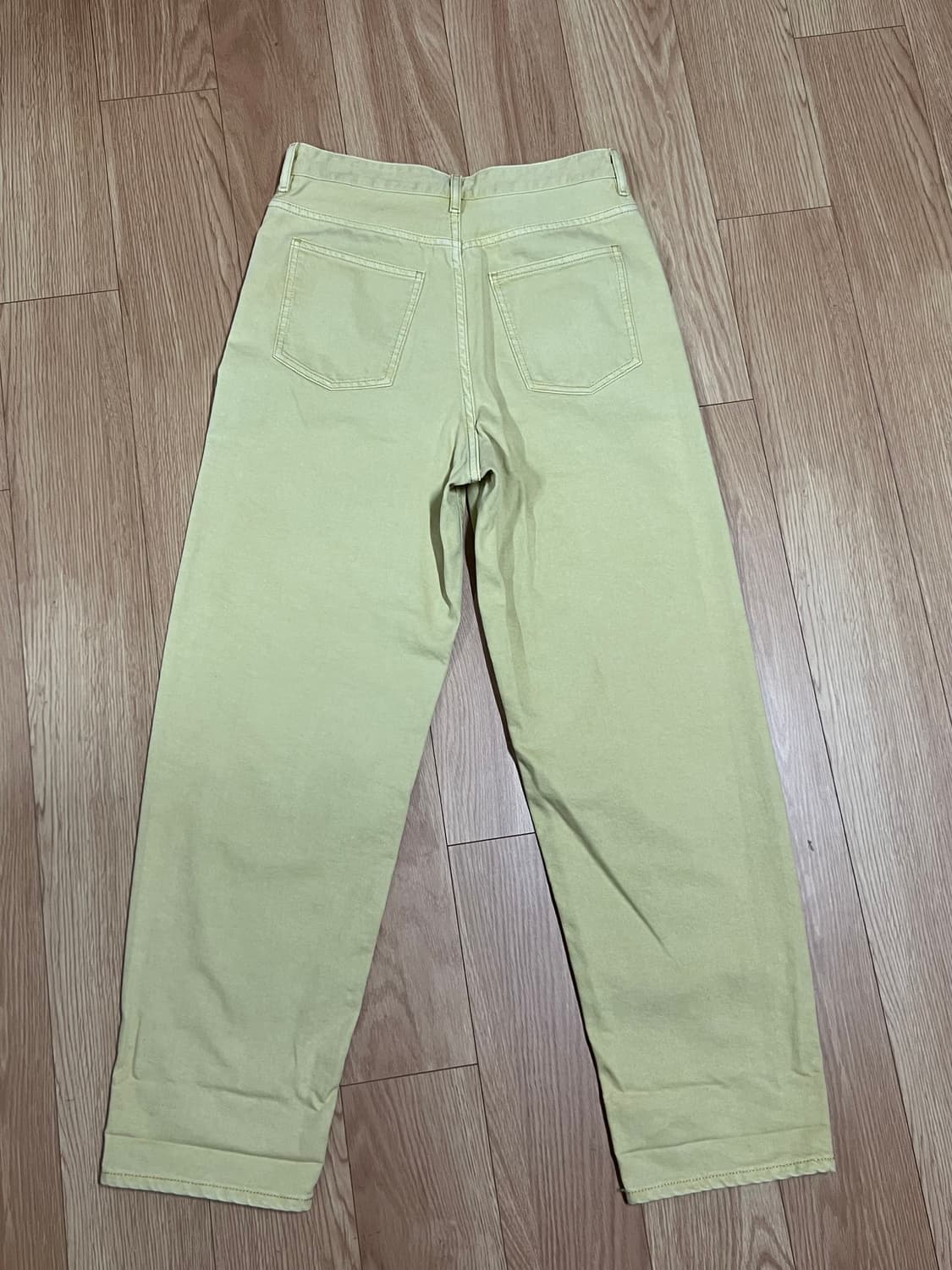 코스 테이퍼드 컬러다잉 진 상품이미지2