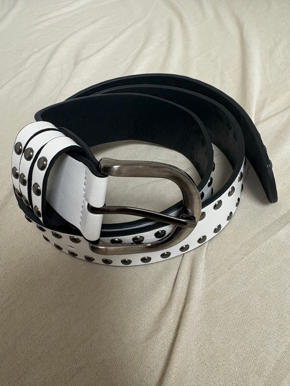 화이트 스터드벨트 상품이미지1