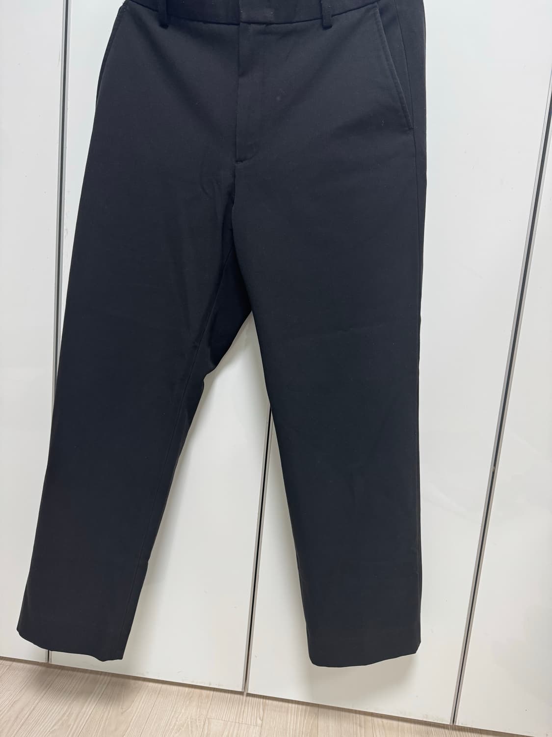 밴딩 테이퍼드 슬랙스(블랙) 상품이미지1