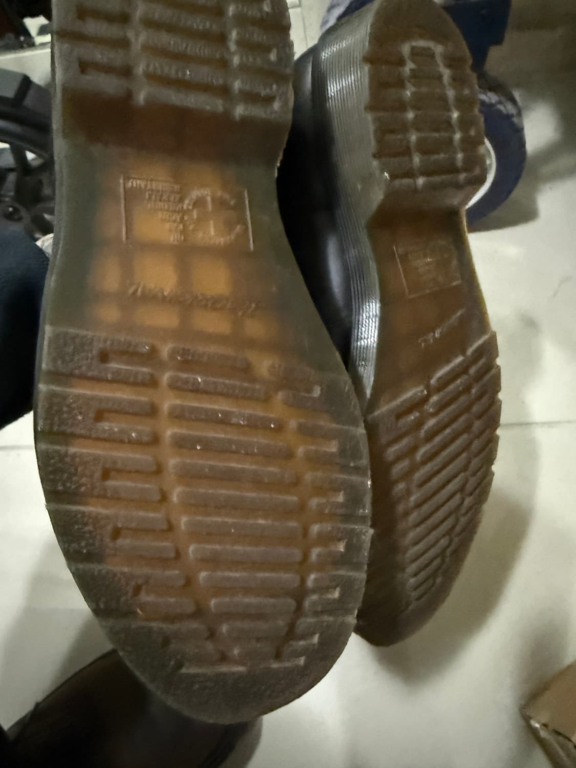 닥터마틴 2976 첼시 블랙 스무스 UK6 250 상품이미지5