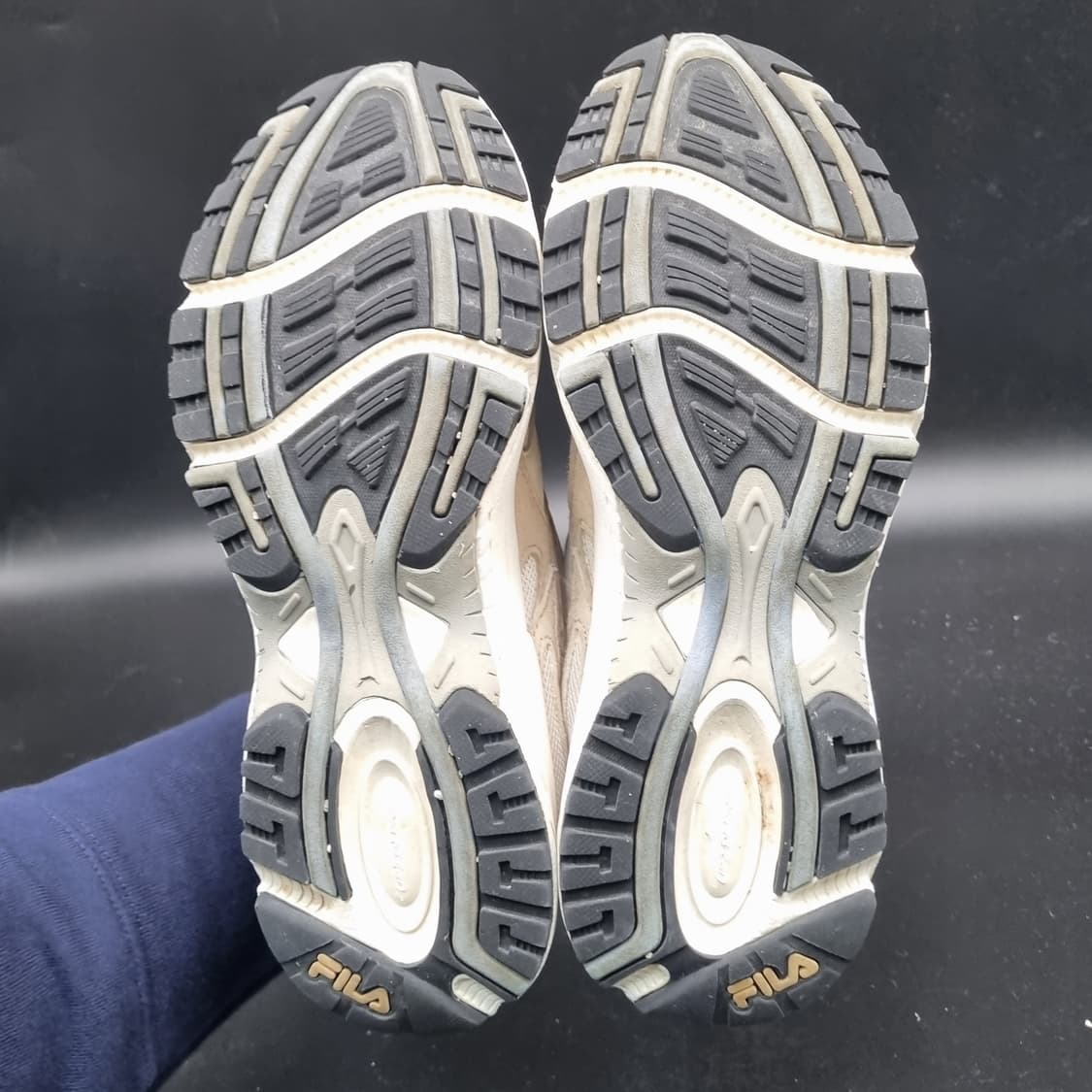 휠라 인테네션 여성스니커즈 240 상품이미지3