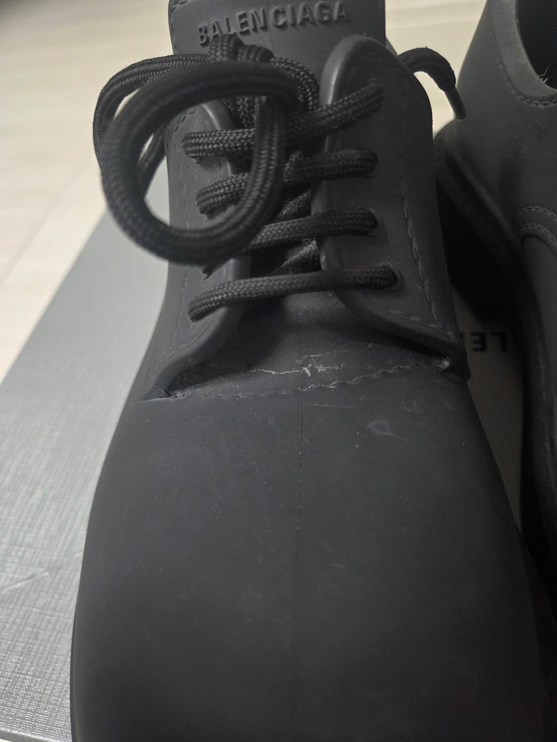 40) 발렌시아가 스테로이드 더비 상품이미지8