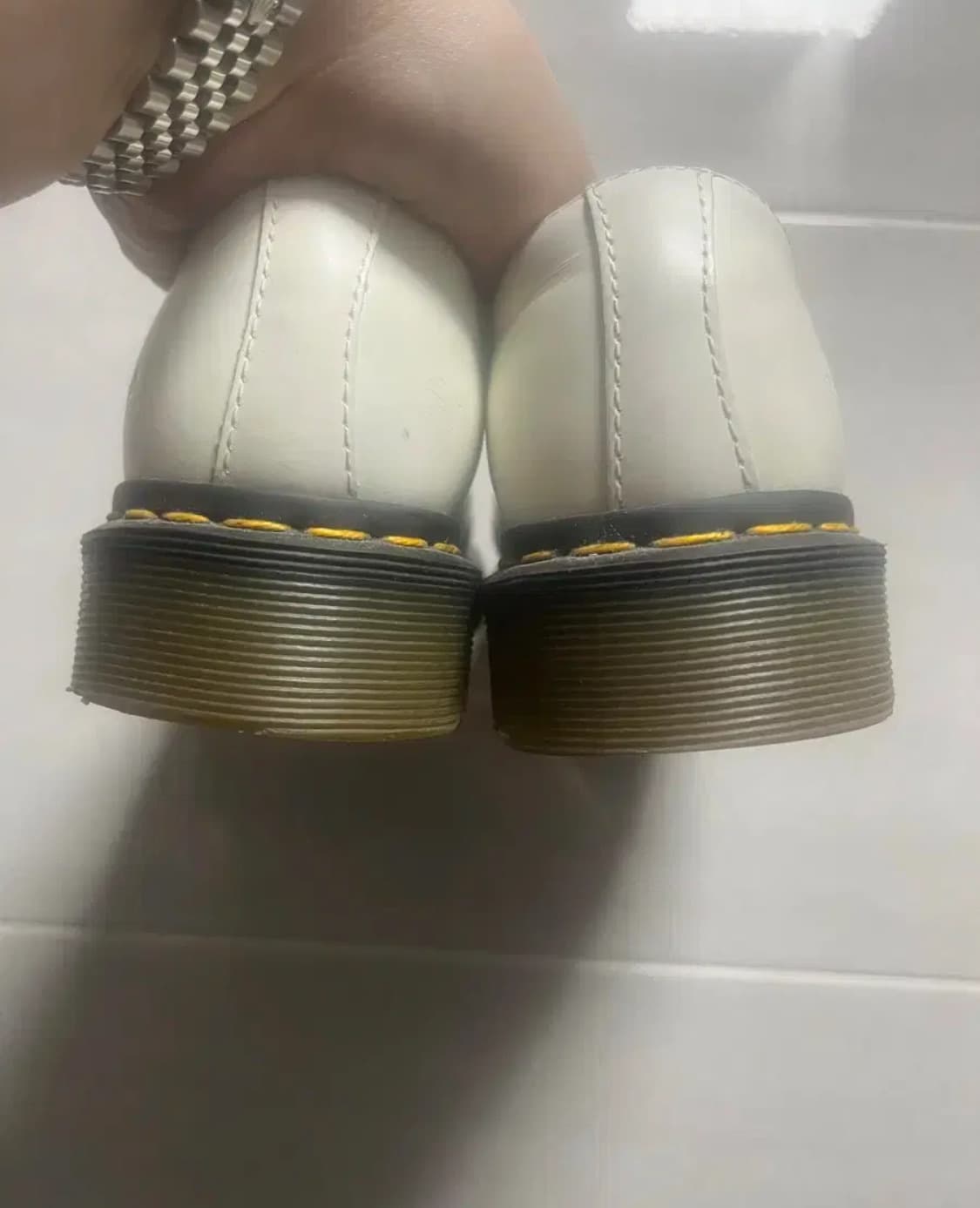 닥터마틴 3홀 화이트 상품이미지5