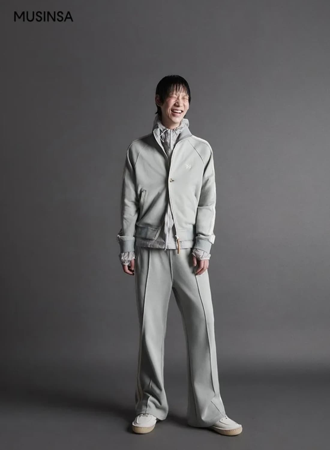 서브카테고리 f113-Light grey (42size) 270~75 상품이미지5