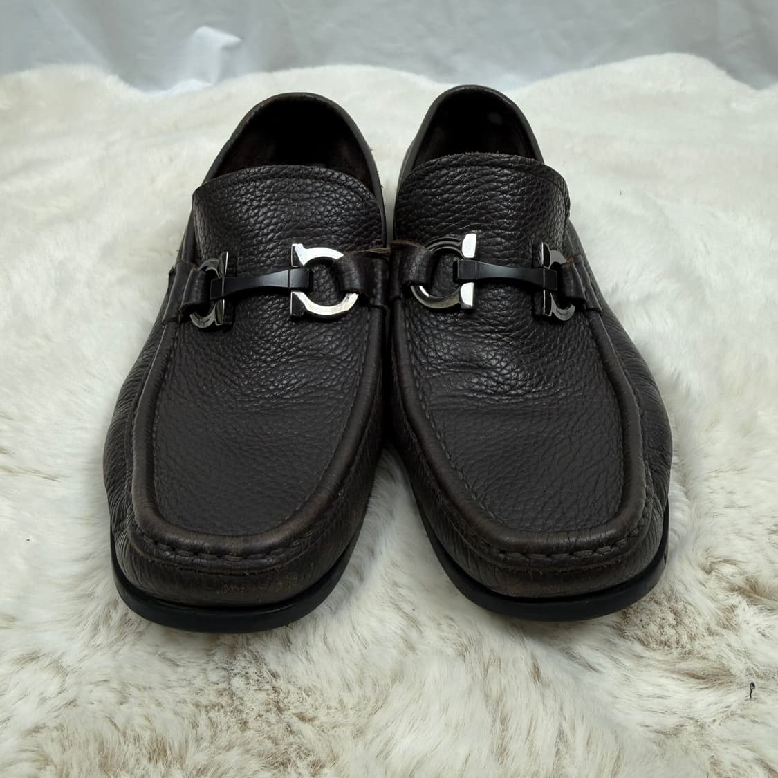 5.5) 페라가모 간치니 로퍼 다크브라운 상품이미지3