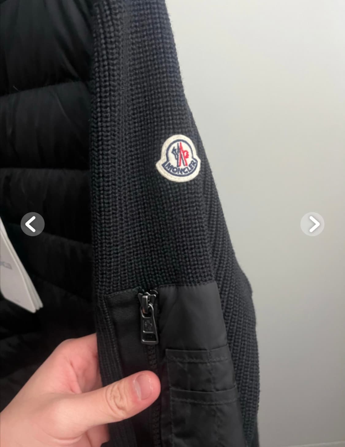 (새상품)24년식 몽클레어 김현우 니트패딩L팝니다 상품이미지2