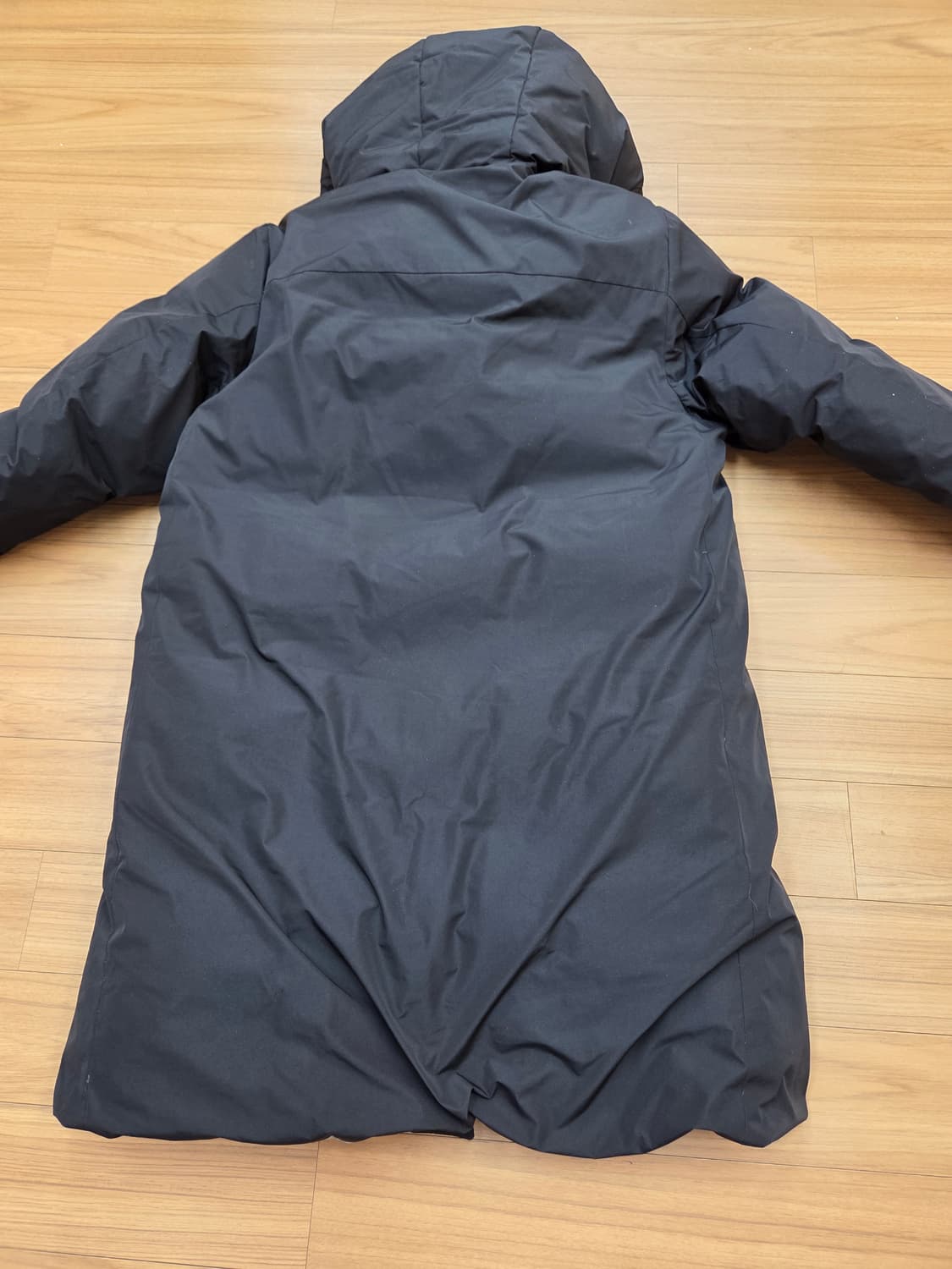 블랙야크 주니어 리버시블 다운 자켓입니다. 사이즈는 155이고, 안쪽에  상품이미지2