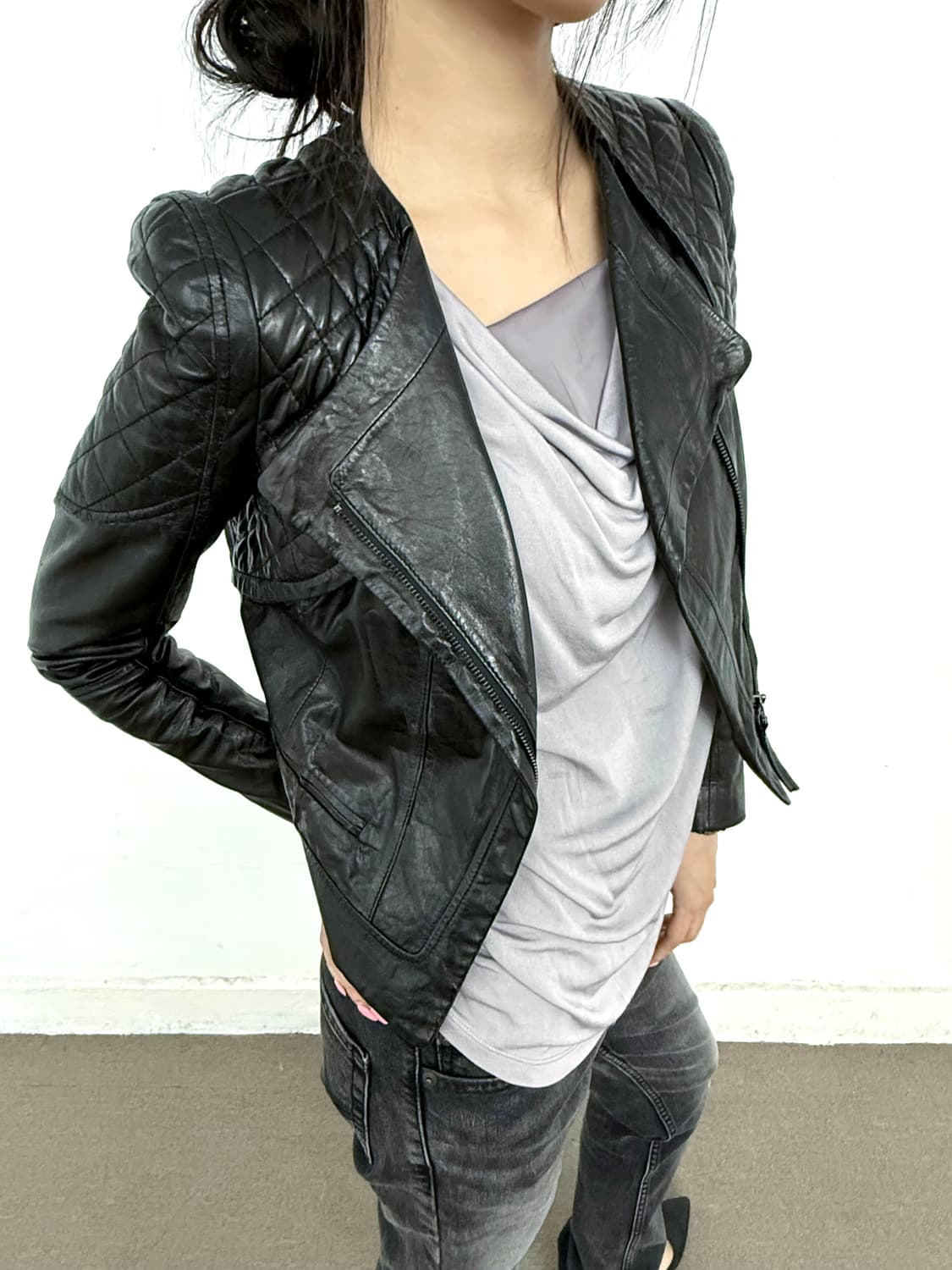 Asymmetrical Black leather jacket 상품이미지2