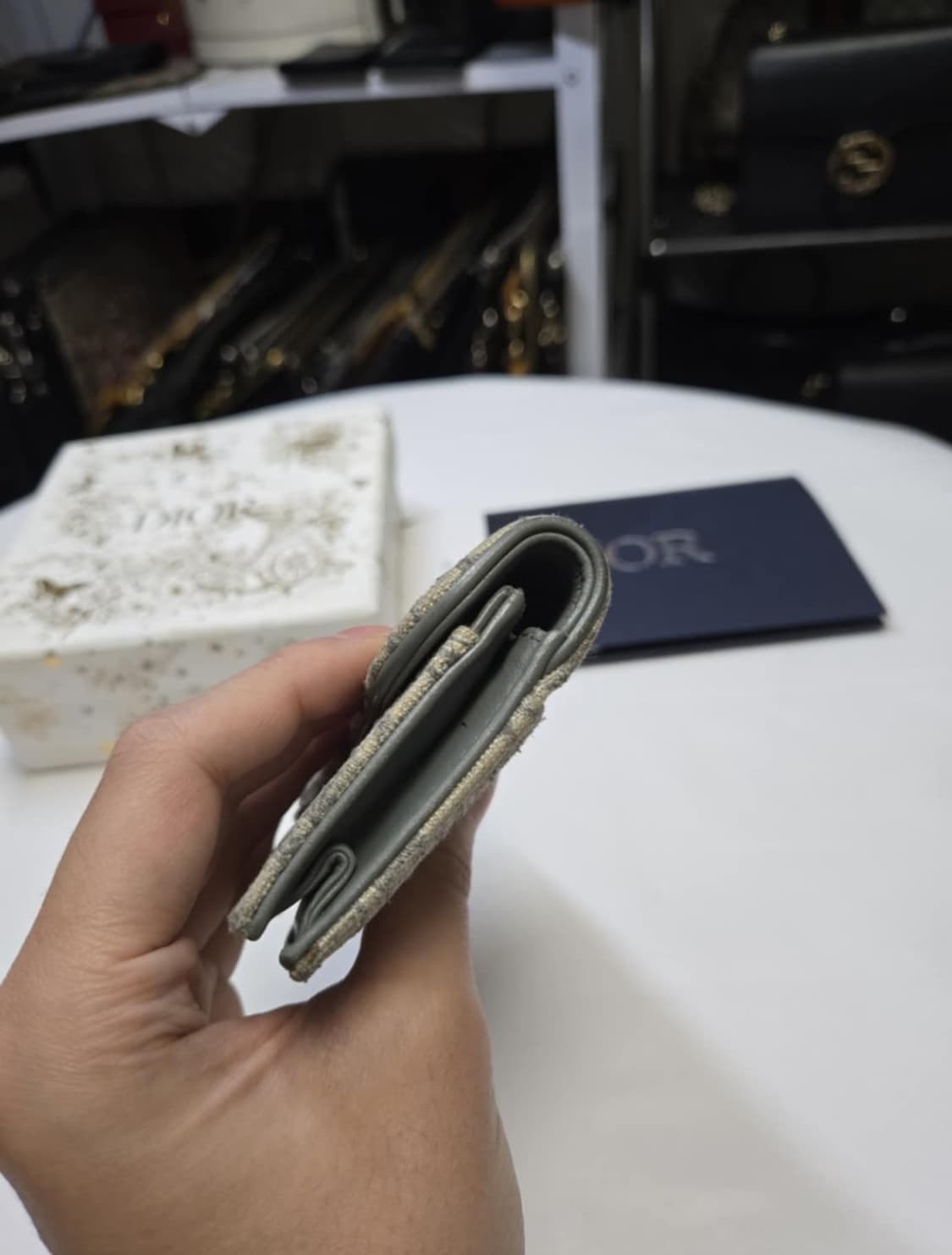 디올 오블리크 새들 지갑 (그레이) (풀박 구성) (감정 ⭕️) 상품이미지5