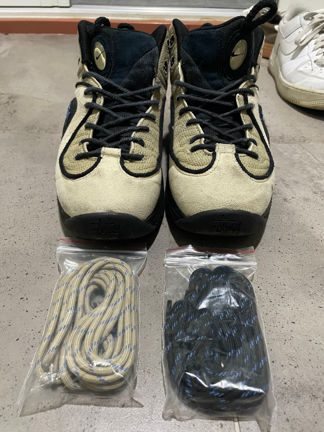 나이키 x 스투시 에어 페니 2 라탄 앤 라임스톤 상품이미지2