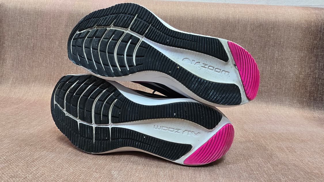 나이키 250mm-  운동화 에어 줌 윈플로 7  상품이미지6