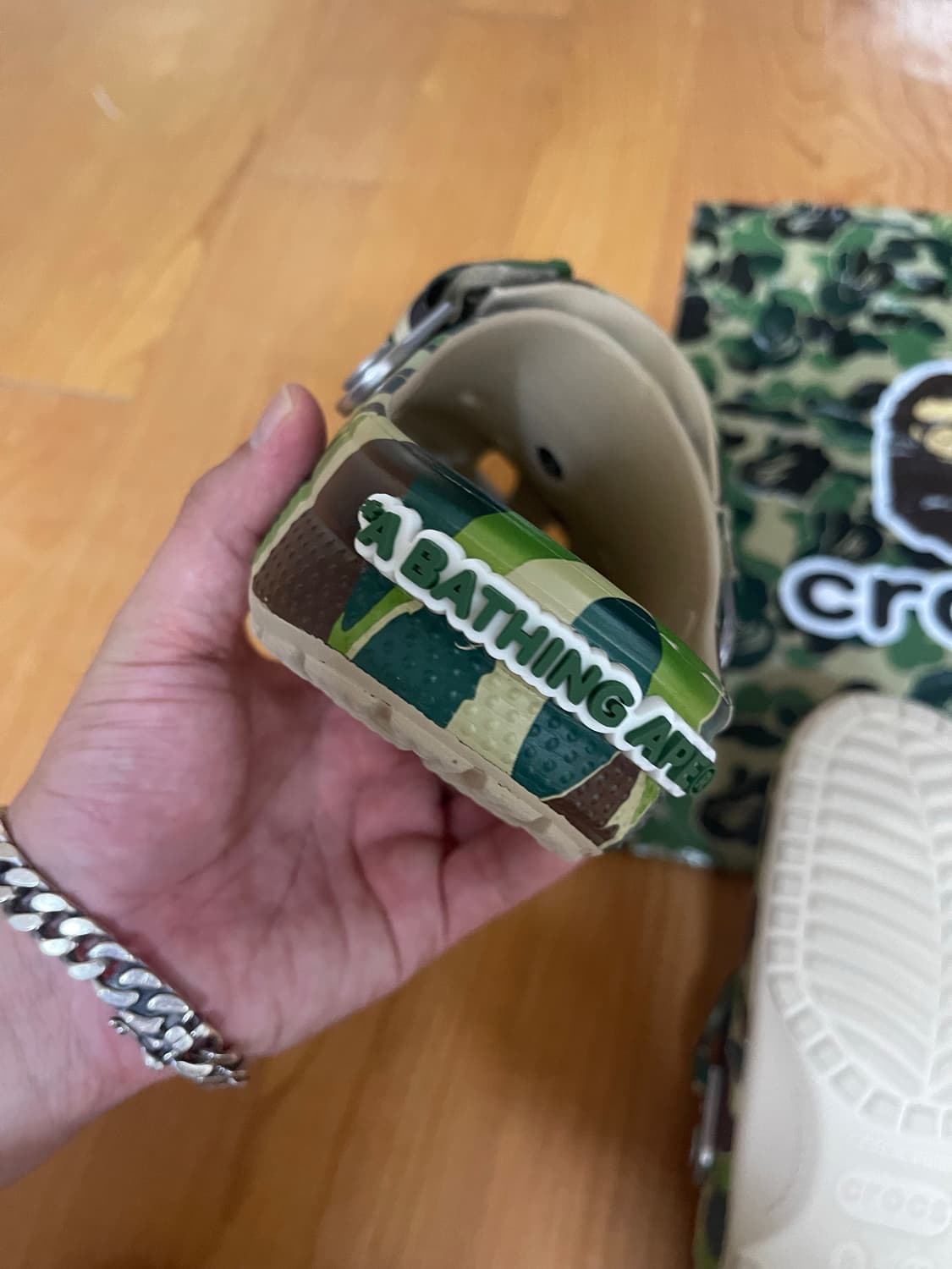 크록스 x 베이프 클래식 클로그 상품이미지4