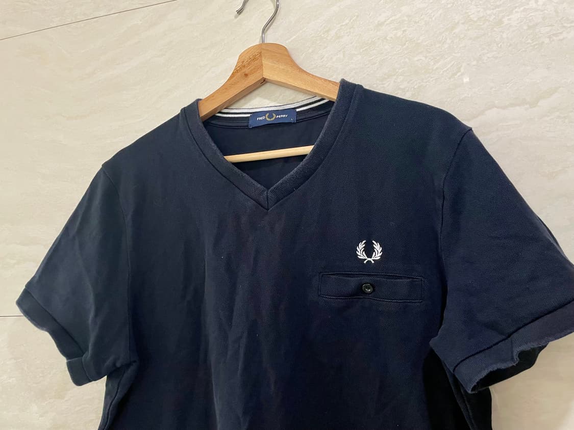 프레드페리 / V넥 반팔 티셔츠, 남성 티셔츠 / L(100) 상품이미지3