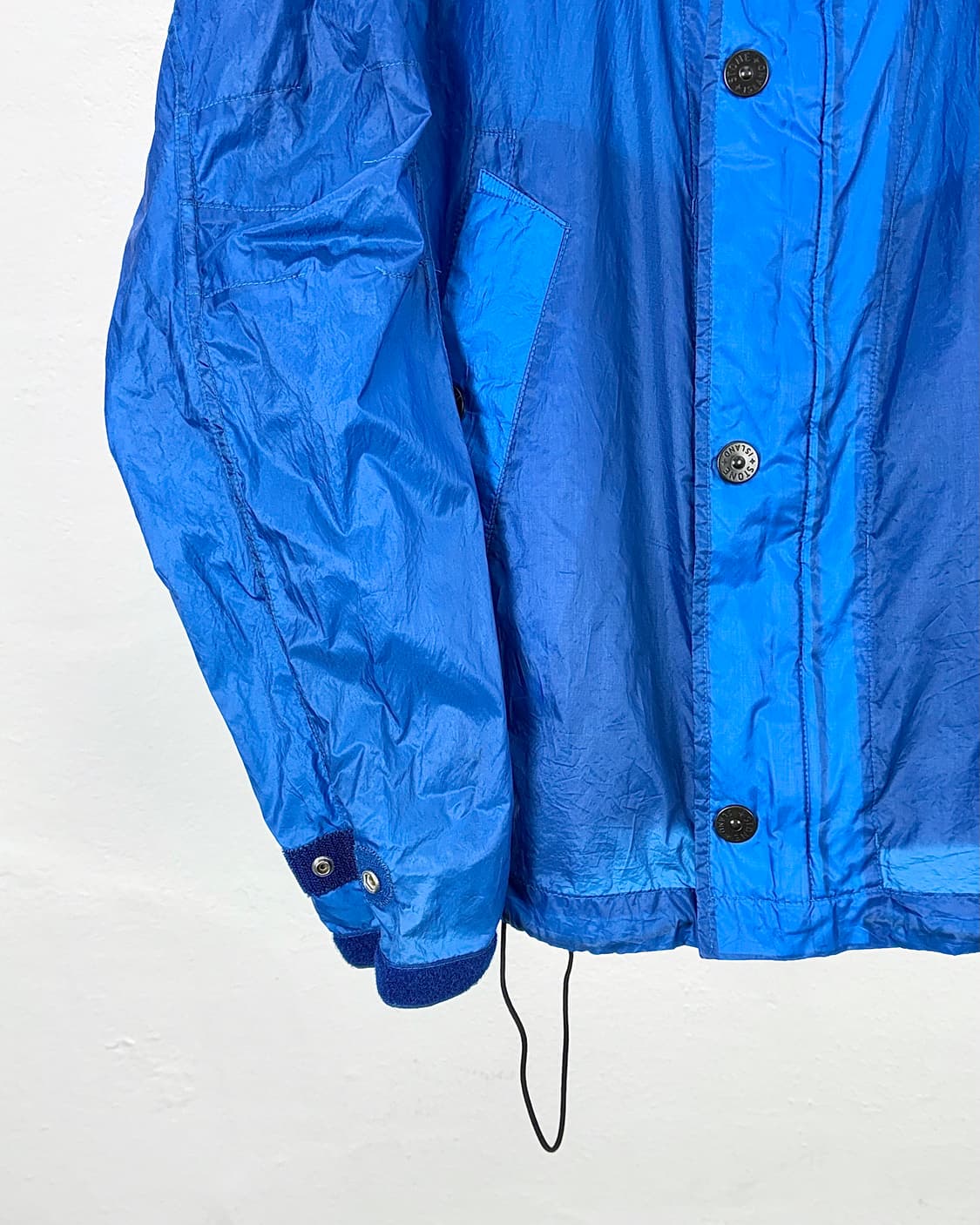 스톤아일랜드 블루 크링클 랩스 나일론 후디 R-Ny 자켓 상품이미지4