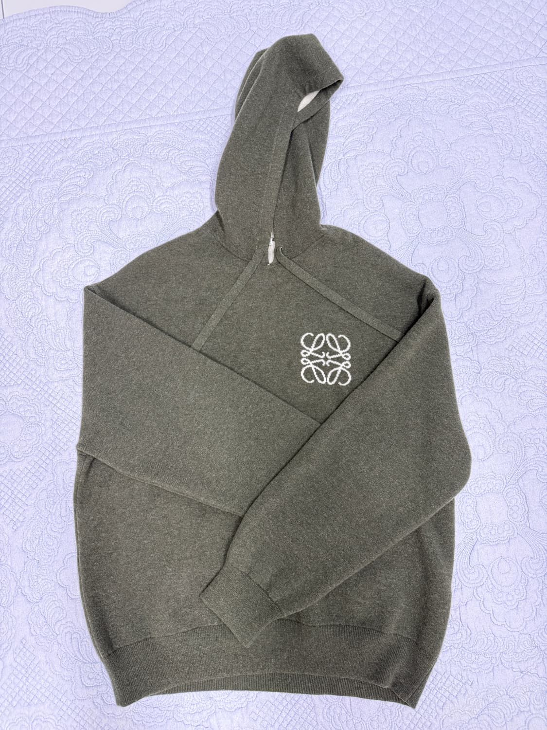 로에베 아나그램 울 후드 니트 카키 상품이미지2