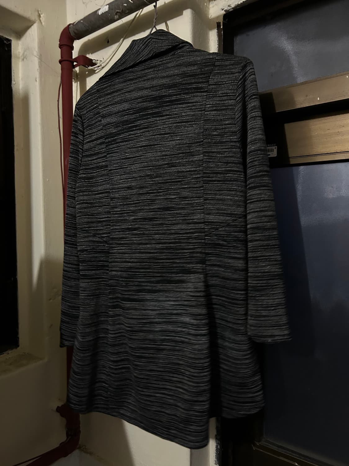 *rare* WHBM 그레이 드레이프 사선 하이넥 집업 상품이미지4