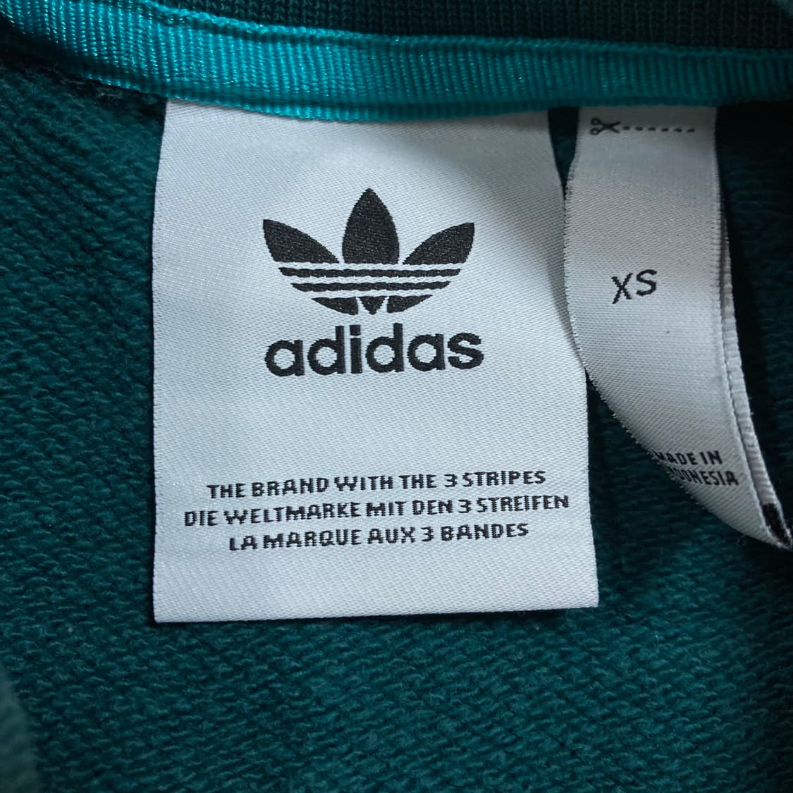 아디다스 스펠아웃 로고 청록 맨투맨 상품이미지4