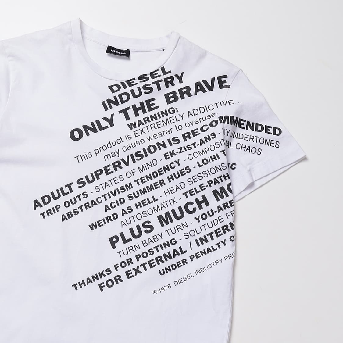 Diesel 프린팅 하프 티셔츠 상품이미지4