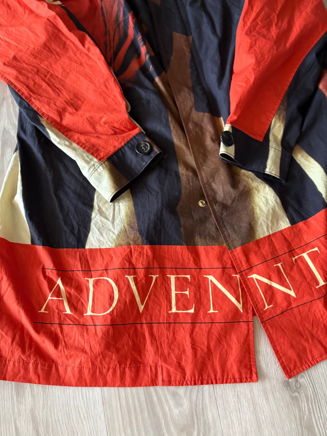 언더커버 15ss 텔레비전 어드벤쳐 파카  상품이미지2