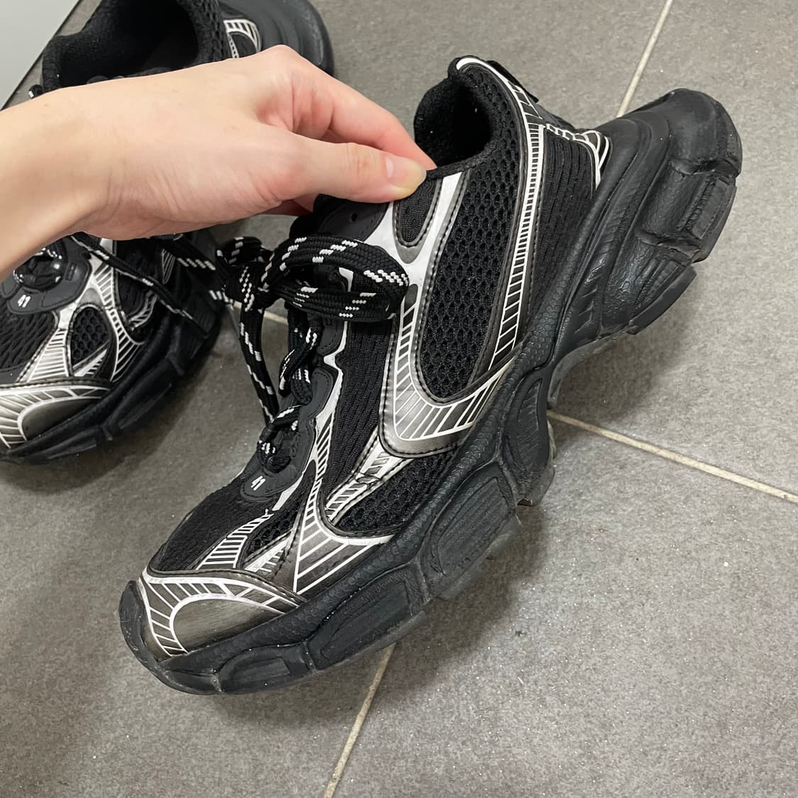 발렌시아가 3xl 블랙 (상태 좋음) 상품이미지2