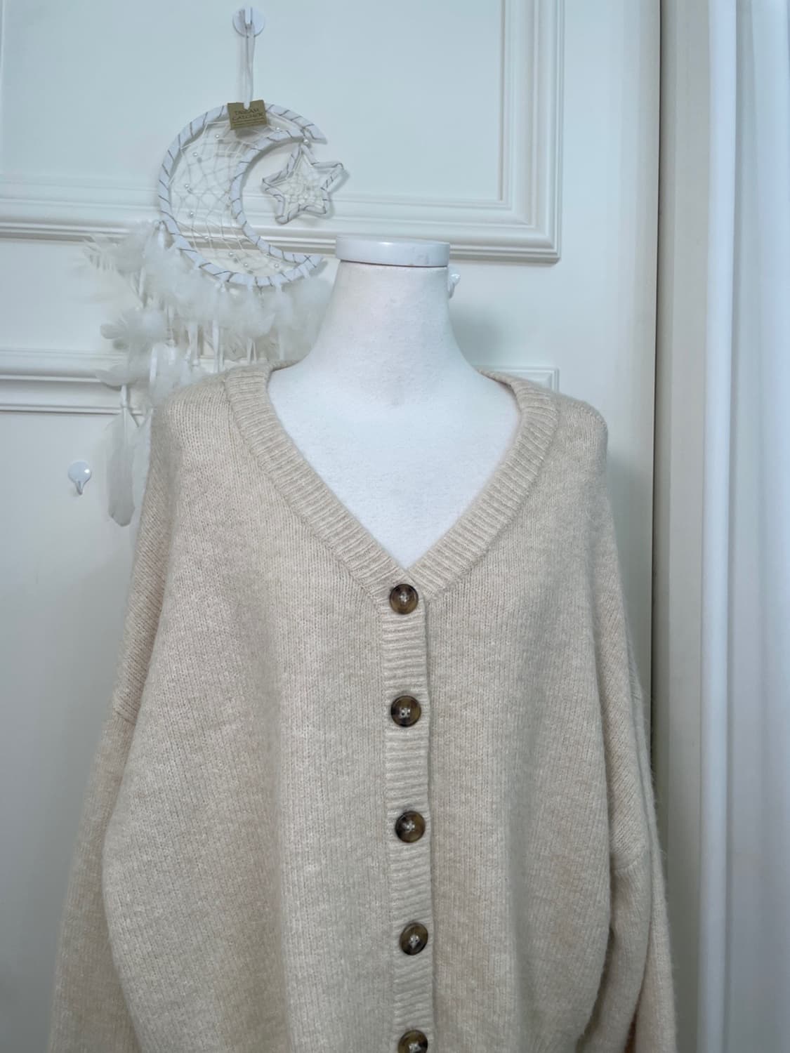 COEN cream beige v-neck soft cardigan 상품이미지5