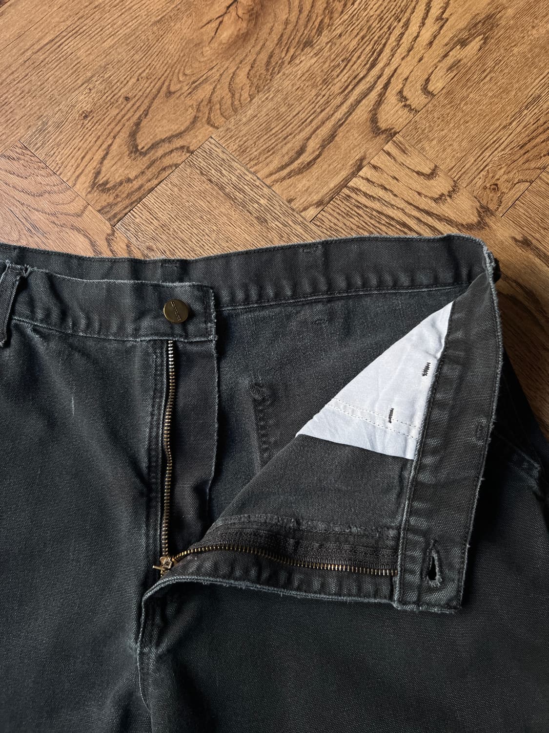 [35]칼하트 USA 데미지드 워싱 블랙 싱글니 카펜터 워크 팬츠 상품이미지3