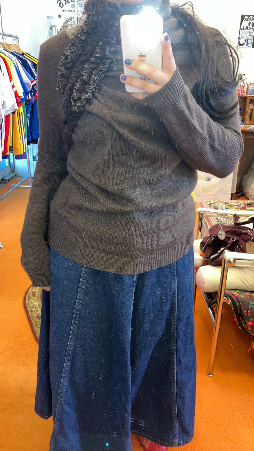 빈티지 러플 포인트 터틀넥 니트 상품이미지1