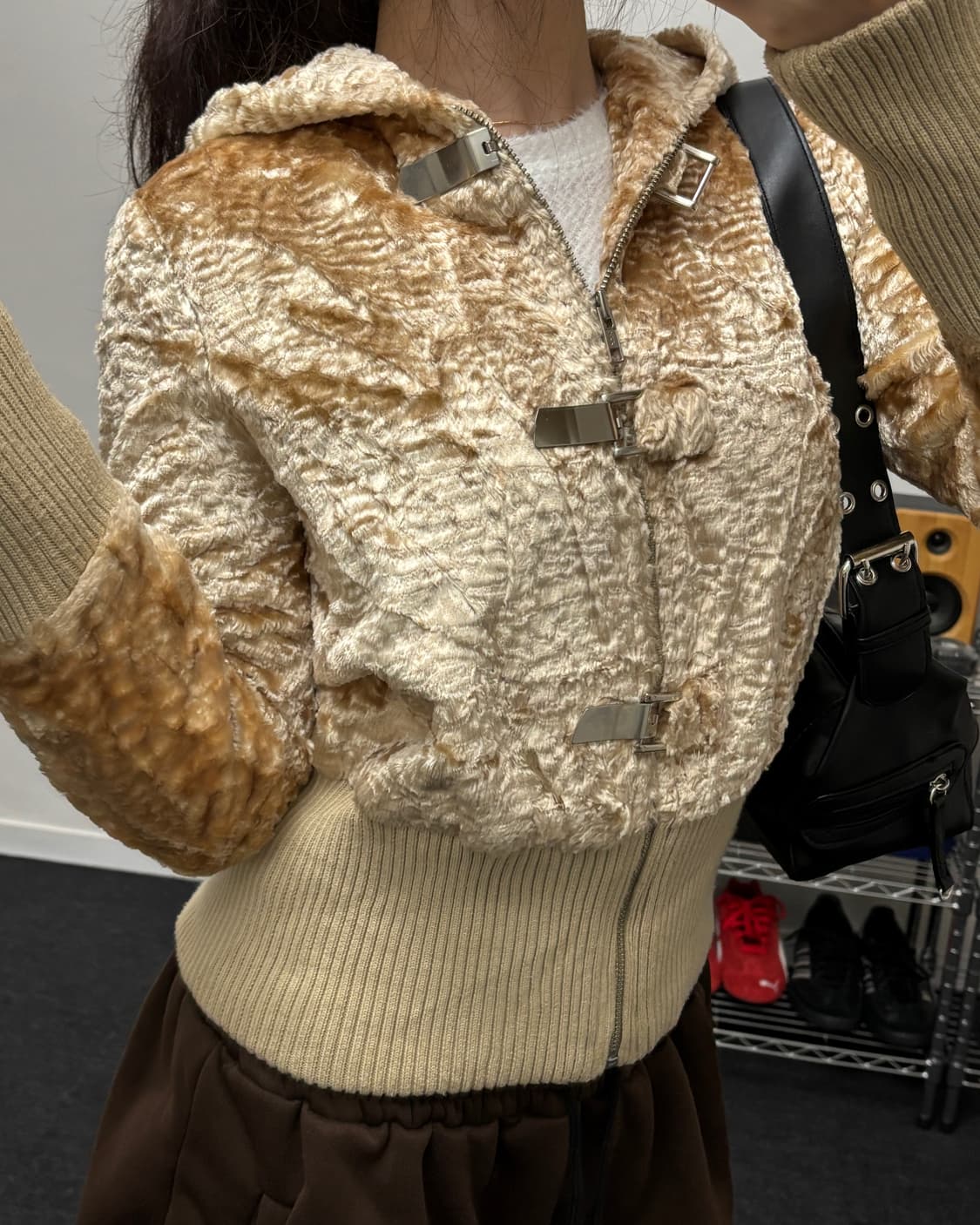 올드 빈티지 버클 퍼 후드집업 상품이미지1