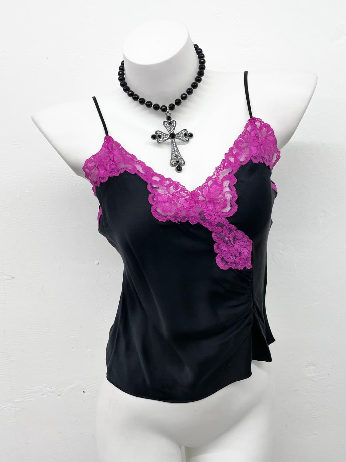 모르간 실크 셔링 레이스 슬립 상품이미지1