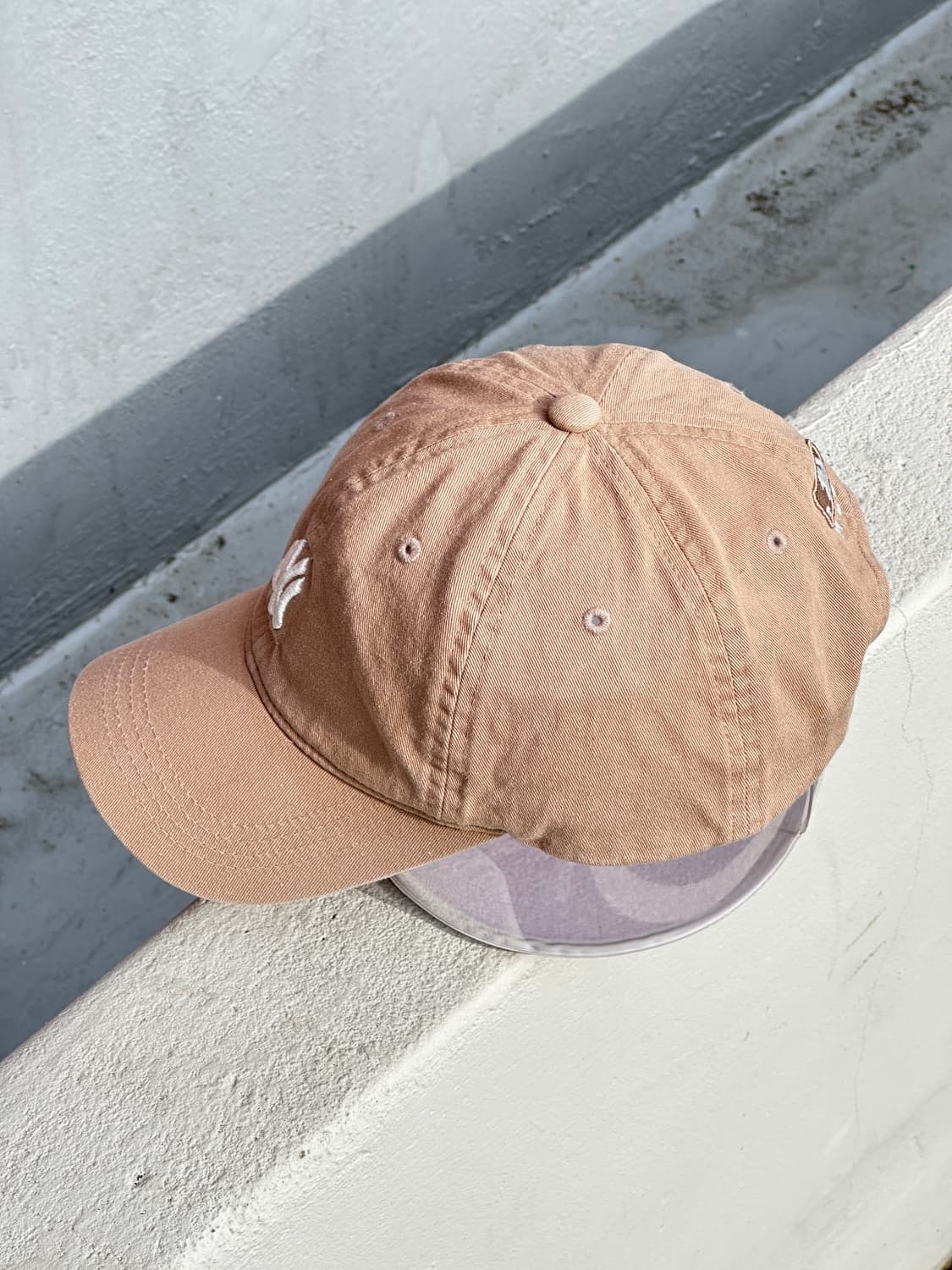 [8-13] MLB 엠엘비 뉴욕양키스 로고 아동 베이지 볼캡 모자 상품이미지3