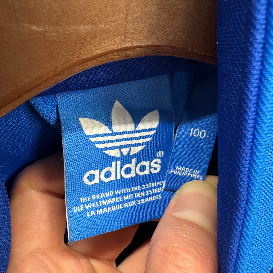 아디다스 아디컬러 클래식 트랙 자켓 전면 로고 포인트 블루 상품이미지5