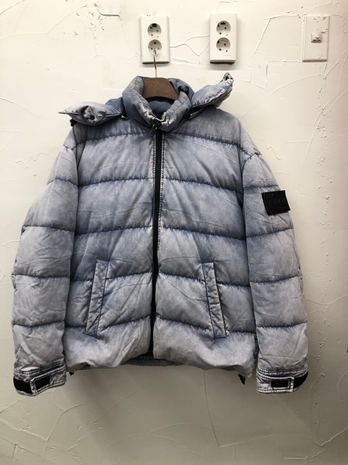 디젤 아이스 워싱 데님 패딩 상품이미지1