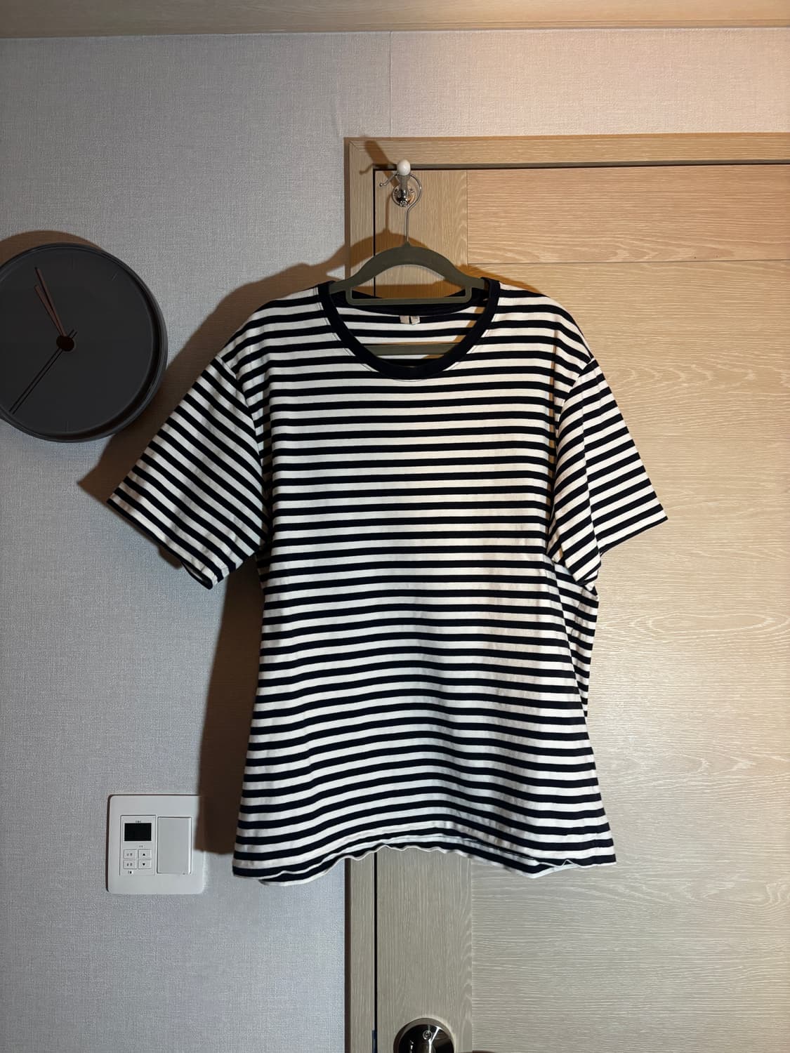 택포/A+급) 아르켓 스트라이프 반팔 티셔츠 네이비 화이트 상품이미지3